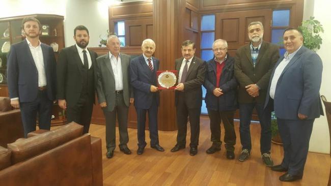 Vakıf Meclisimiz Ve Yönetim Kurulumuz Çekmeköy Kaymakamımız Cemal Hüsnü Kansız'ı Makamında ziyaret etti.